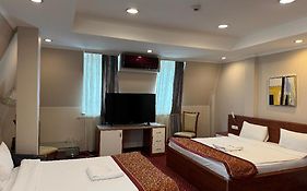Hotel Royal